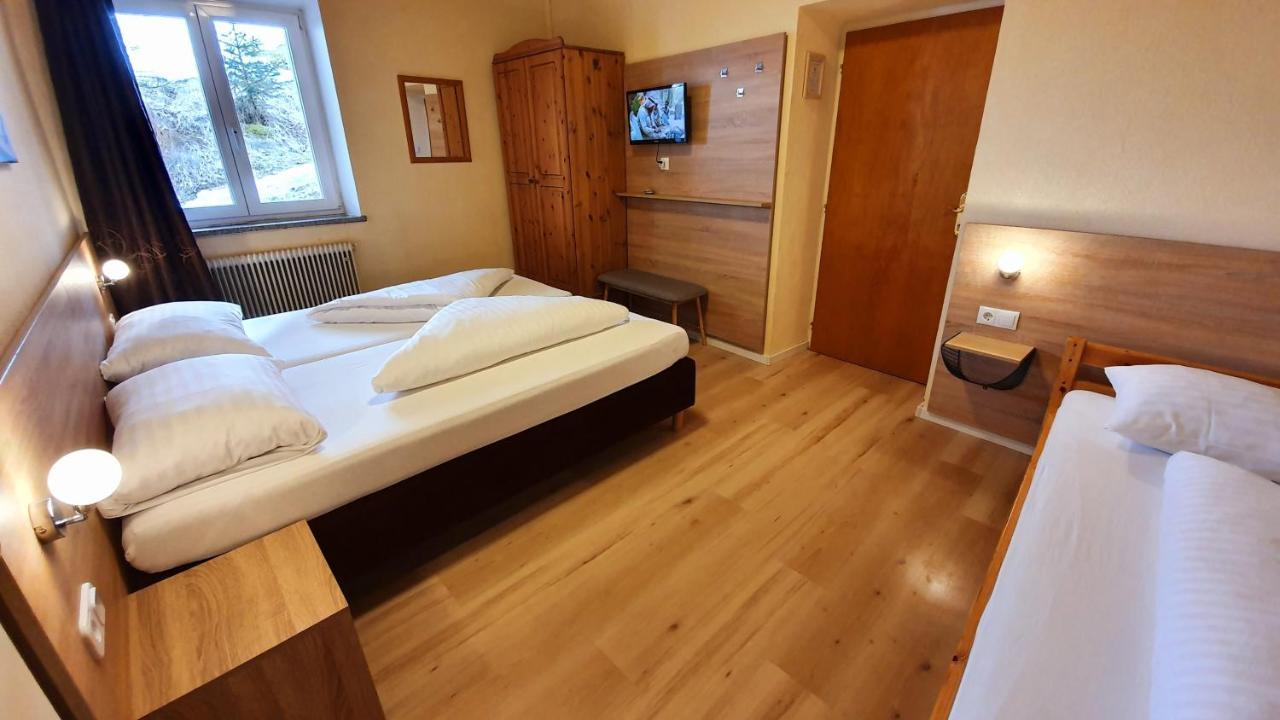 Gasthof Rose Gries am Brenner Bagian luar foto
